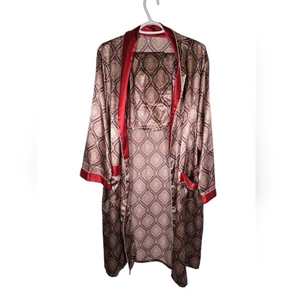 Men's Satin Housecoat and Short Set Size Medium Super Silky Comfy - Picture 2 of 7